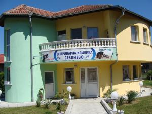 Прикачена снимка